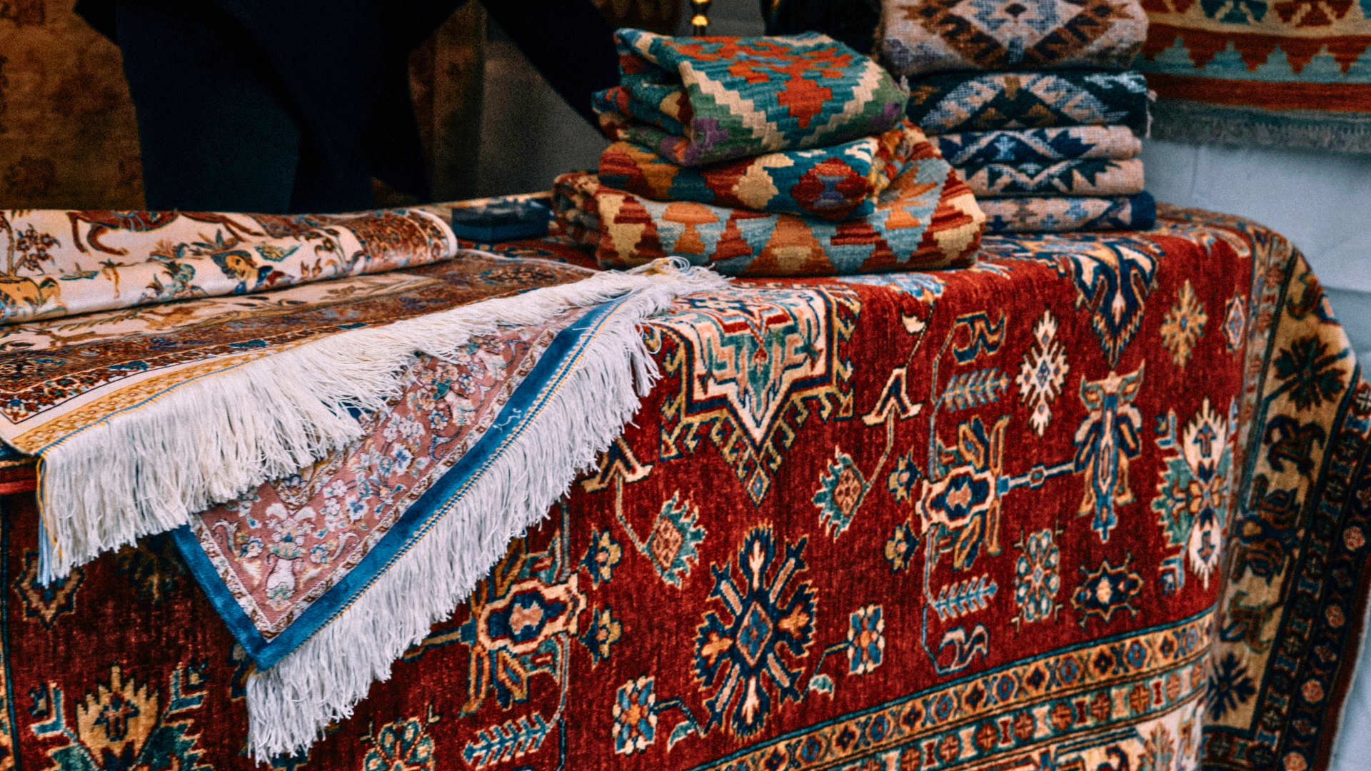 Orijinal El Dokuma Halısı Nasıl Anlaşılır? Nelere Dikkat Etmelisiniz?