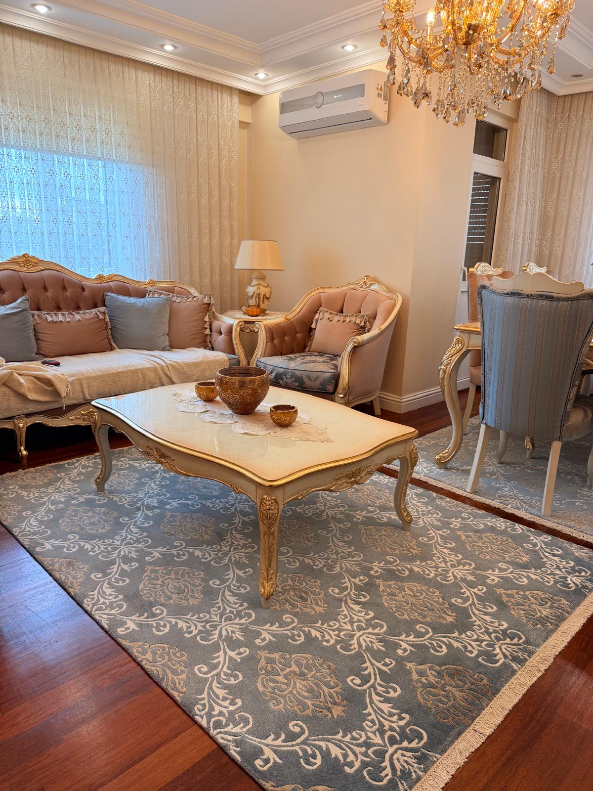 DAMASK DESENLİ HALILAR
