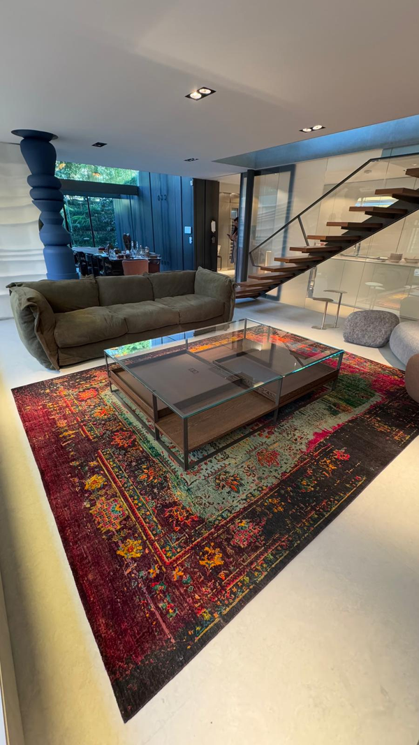 Wool & Silk Area Rugs