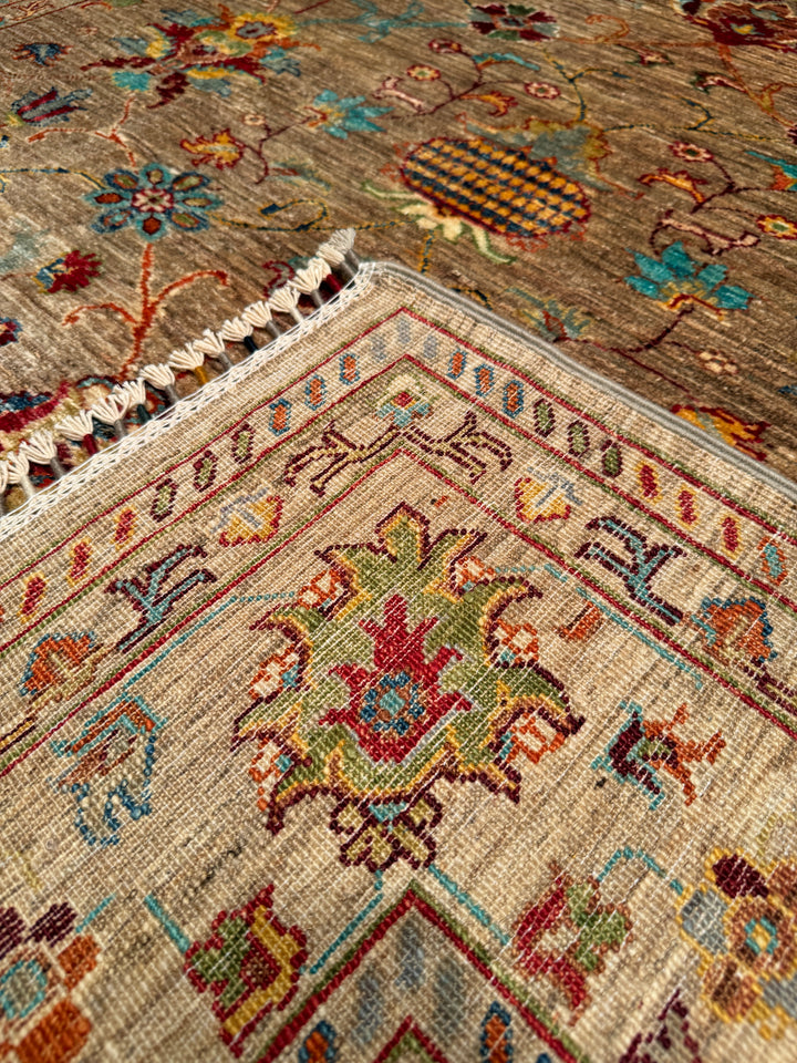 Sultani Floral Original Hand Woven Beige Vegetable Dyed Wool Carpet 174x232 4.04 Square Meters - 5x8 ft