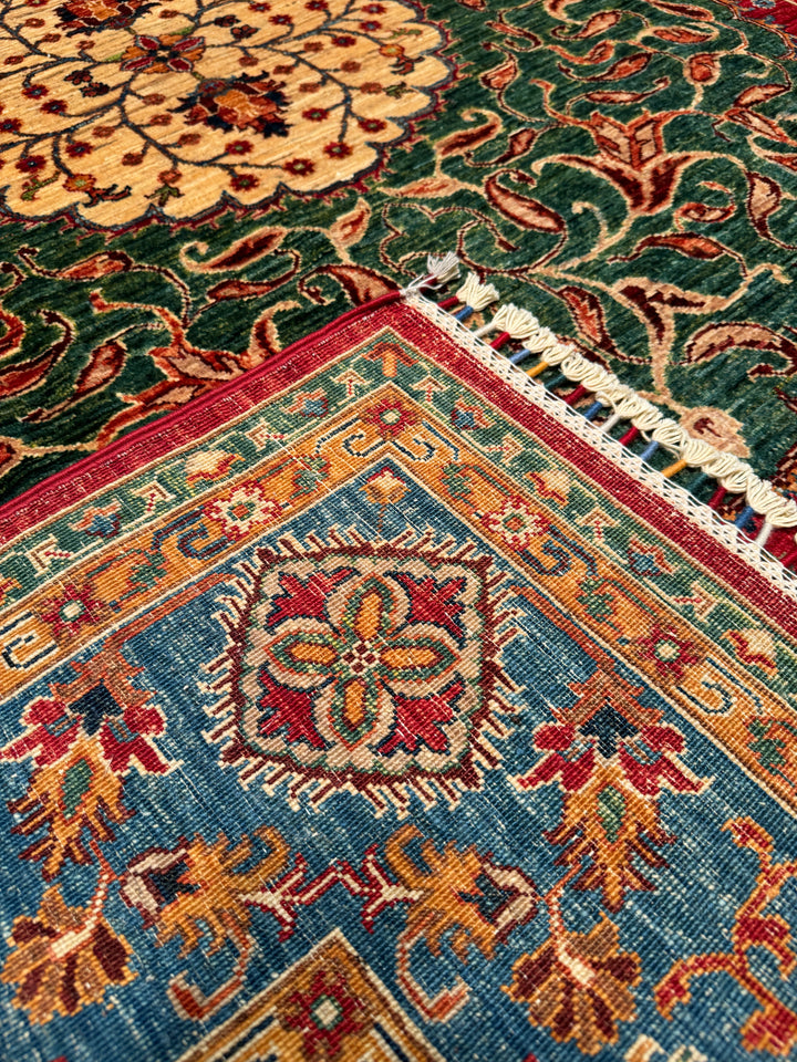 Heriz Original Hand Woven Multi Vegetable Dyed Wool Carpet 174x237 4.12 Square Meters - 5x7 ft