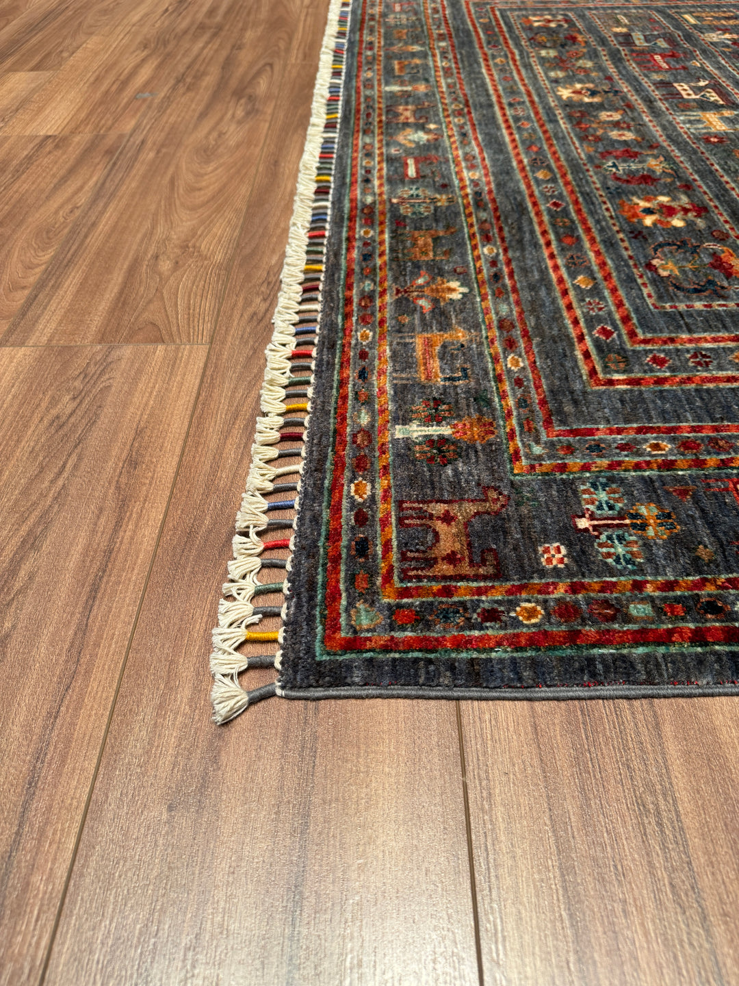 Khorjin Original Hand Woven Anthracite Vegetable Dyed Wool Carpet 179x252 4.51 Square Meters - 6x9 ft