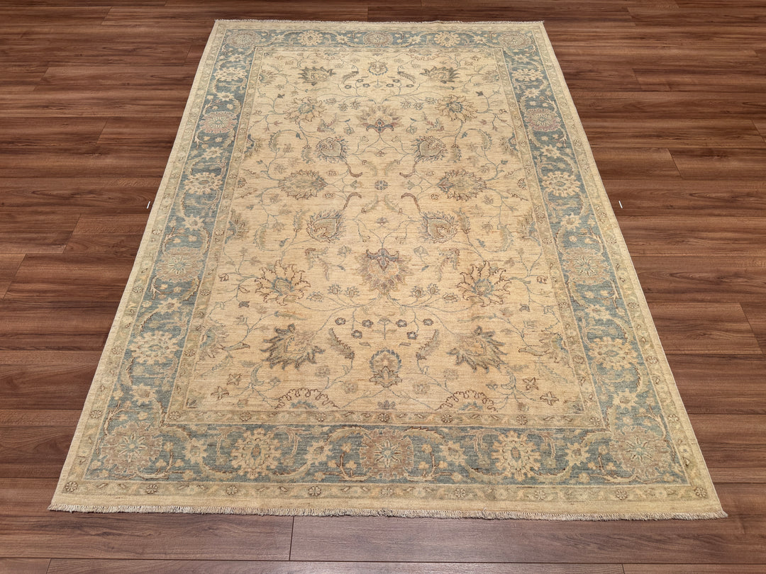 Uşak Original Hand Woven Pastel Vegetable Dyed Wool Carpet 170x239 4.06 Square Meters - 6x8 ft