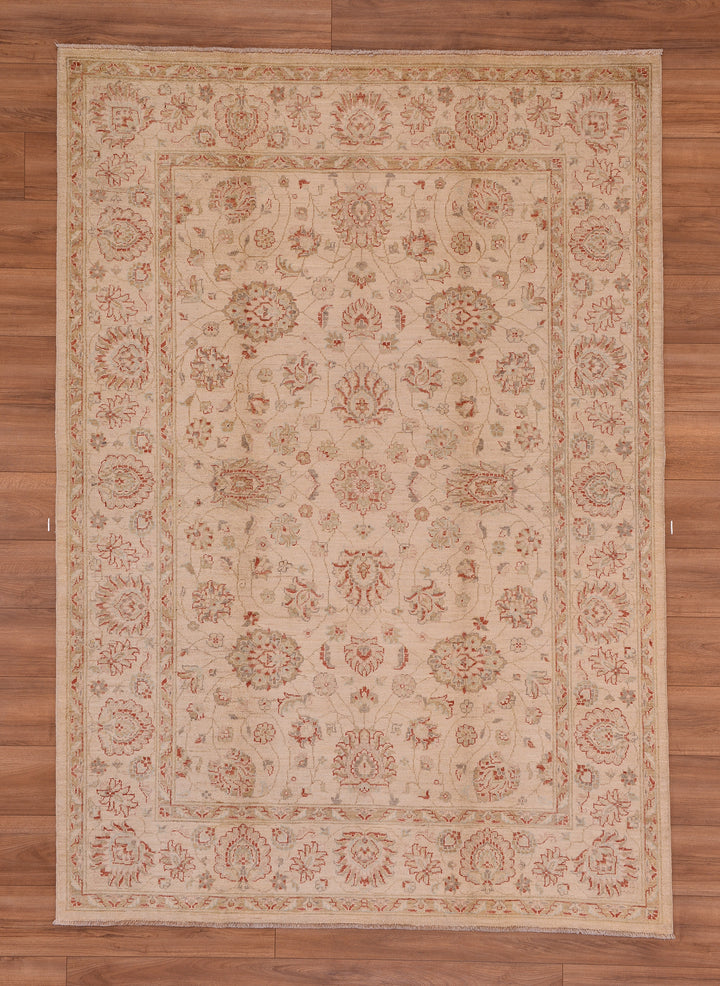 Uşak Original Hand Woven Pastel Vegetable Dyed Wool Carpet 171x244 4.17 Square Meters - 6x8 ft