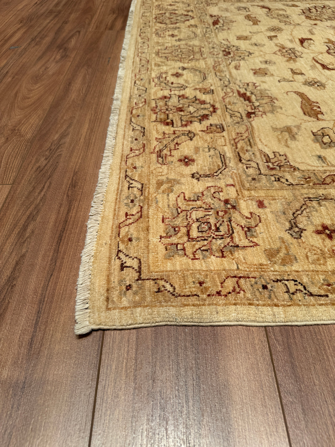 Uşak Original Hand Woven Pastel Vegetable Dyed Wool Carpet 167x229 3.82 Square Meters - 6x8 ft