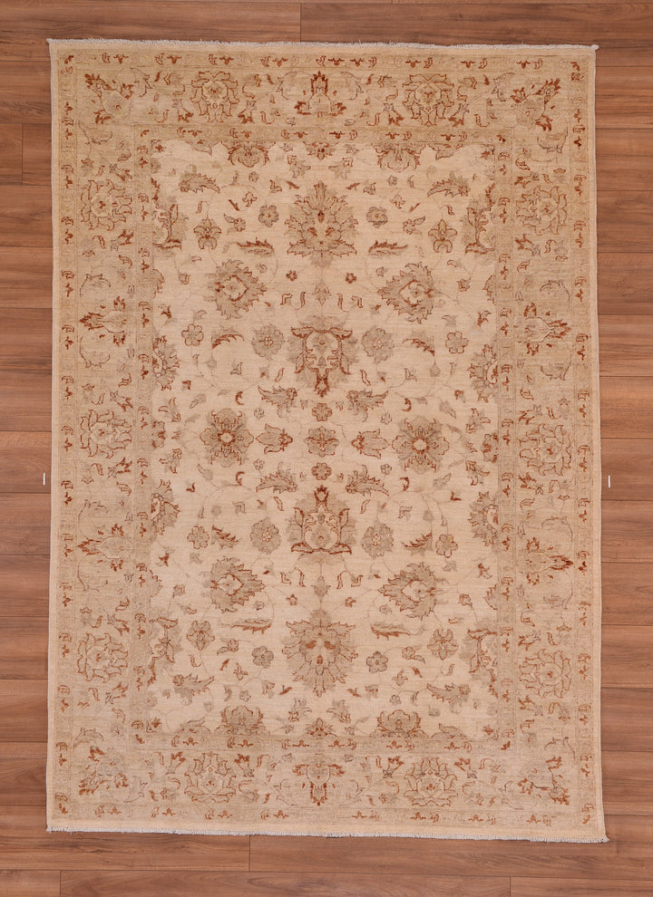 Uşak Original Hand Woven Pastel Vegetable Dyed Wool Carpet 171x245 4.19 Square Meters - 6x8 ft