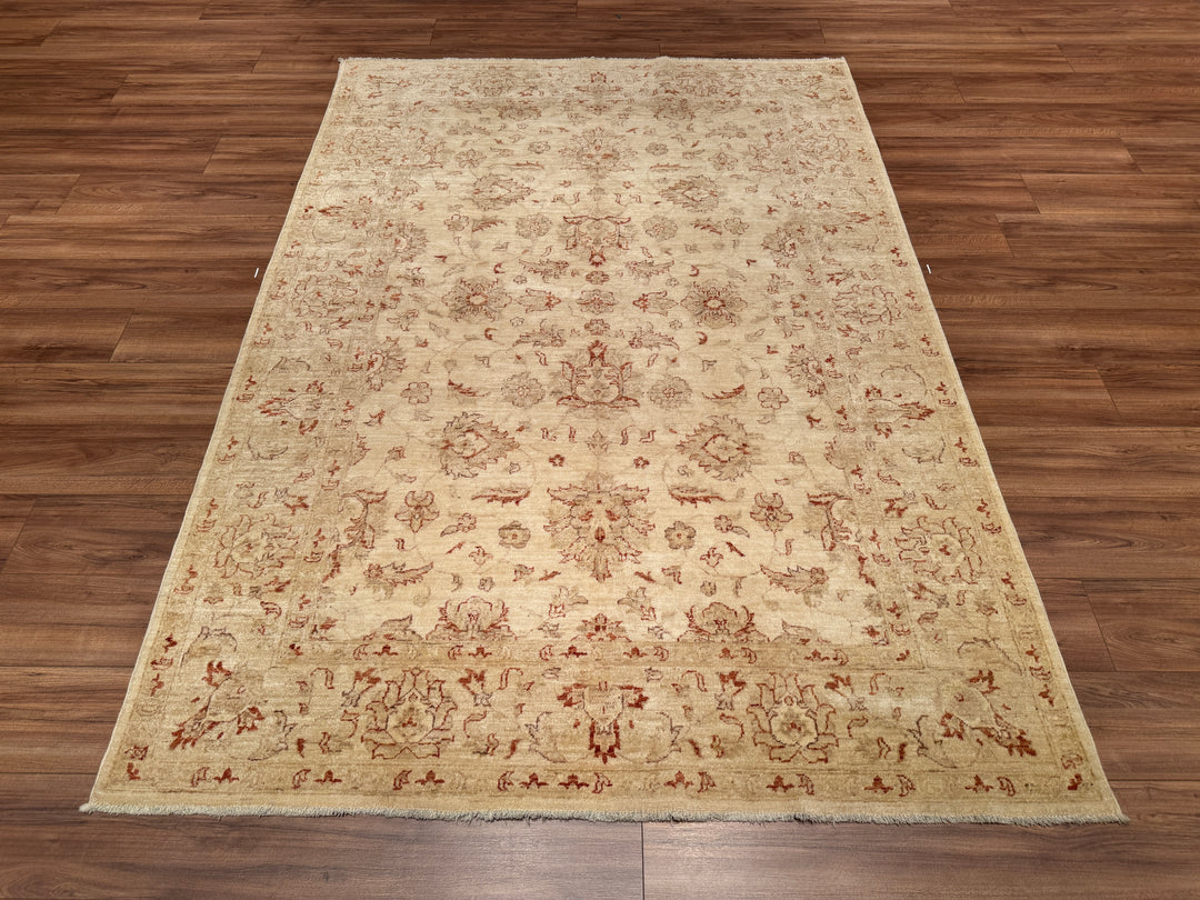 Uşak Original Hand Woven Pastel Vegetable Dyed Wool Carpet 171x245 4.19 Square Meters - 6x8 ft