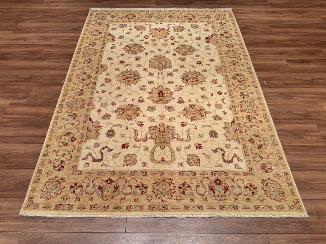 Uşak Original Hand Woven Pastel Vegetable Dyed Wool Carpet 168x233 3.91 Square Meters - 6x8 ft