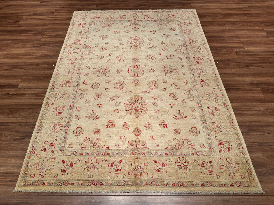 Uşak Original Hand Woven Pastel Vegetable Dyed Wool Carpet 170x238 4.04 Square Meters - 6x8 ft