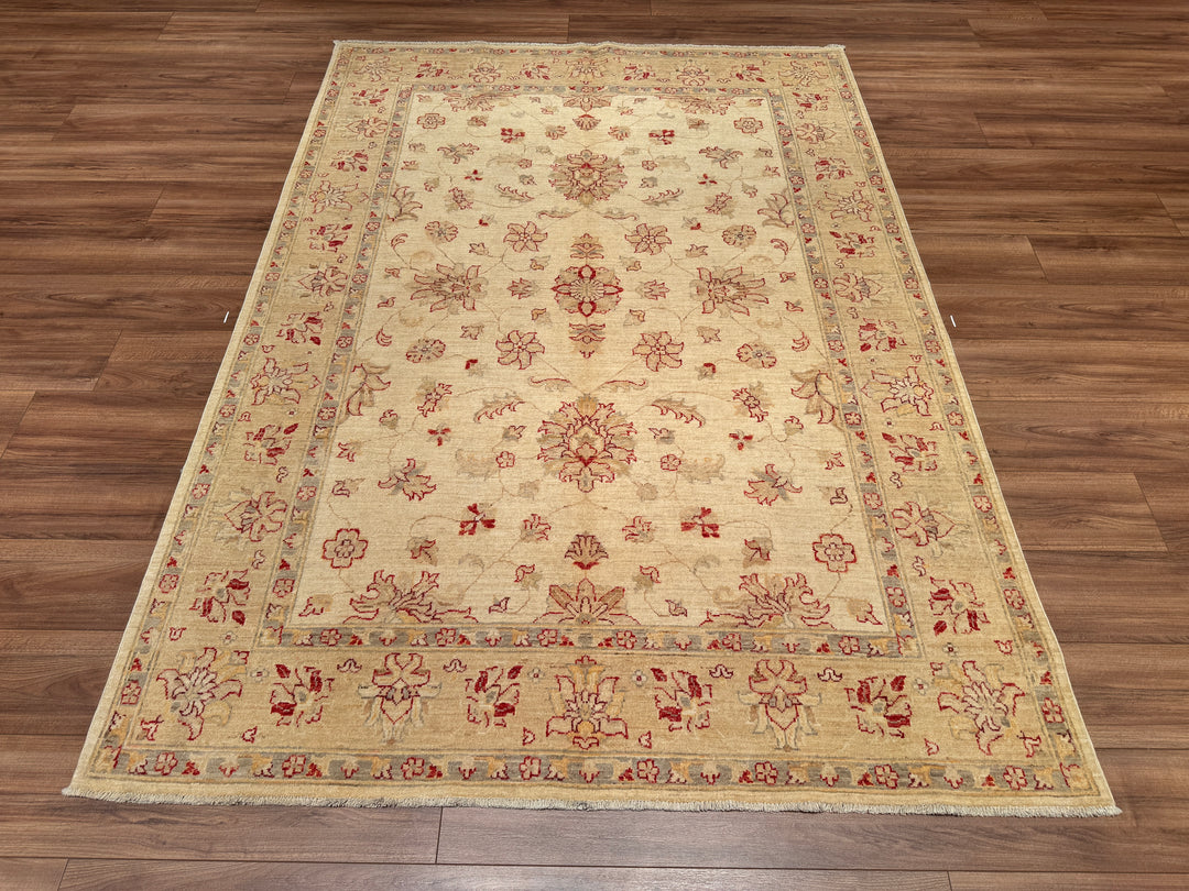 Uşak Original Hand Woven Pastel Vegetable Dyed Wool Carpet 170x238 4.04 Square Meters - 6x8 ft