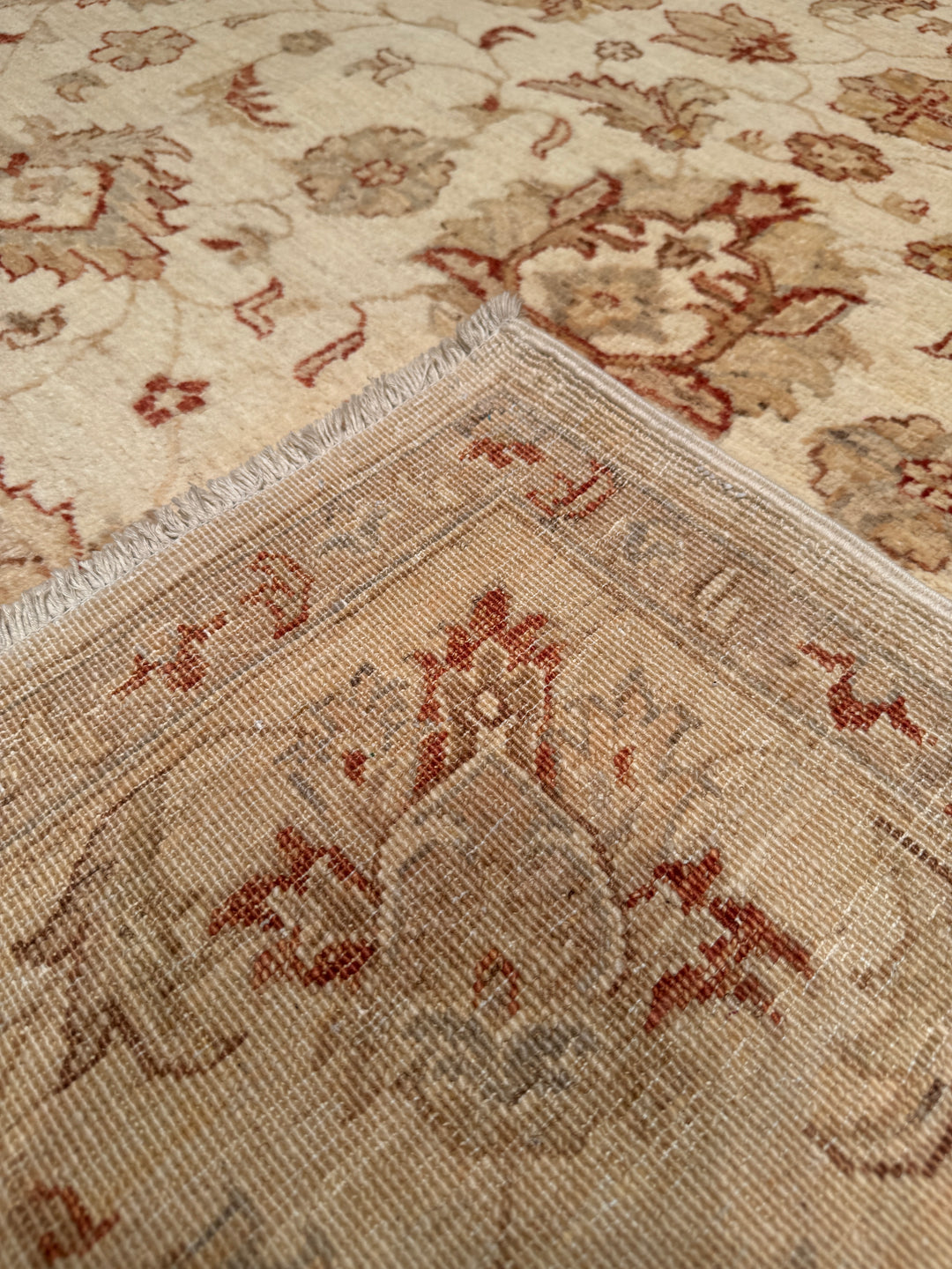 Uşak Original Hand Woven Pastel Vegetable Dyed Wool Carpet 169x239 4.04 Square Meters - 6x8 ft