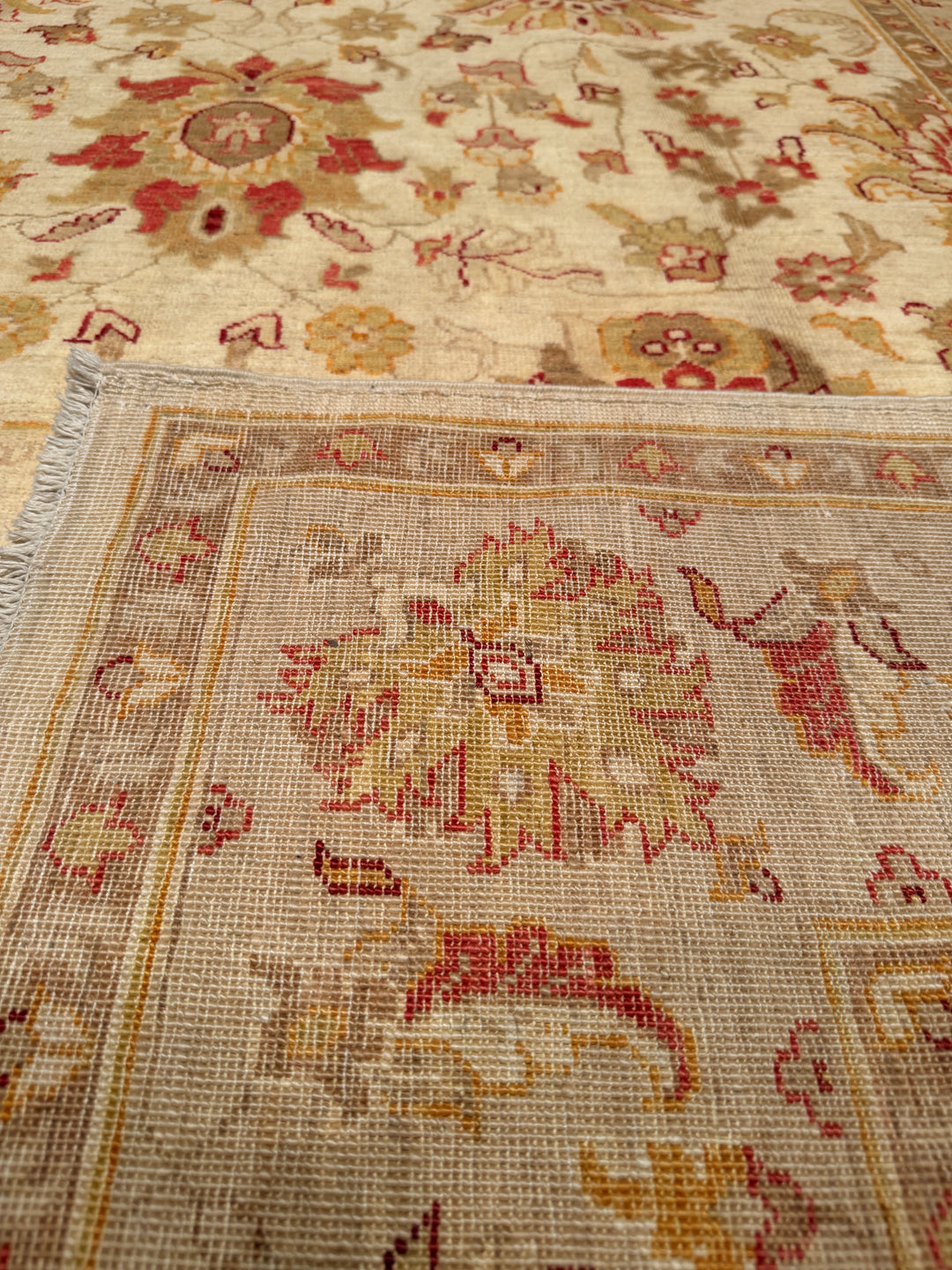 Uşak Original Hand Woven Pastel Vegetable Dyed Wool Carpet 168x233 3.91 Square Meters - 6x8 ft