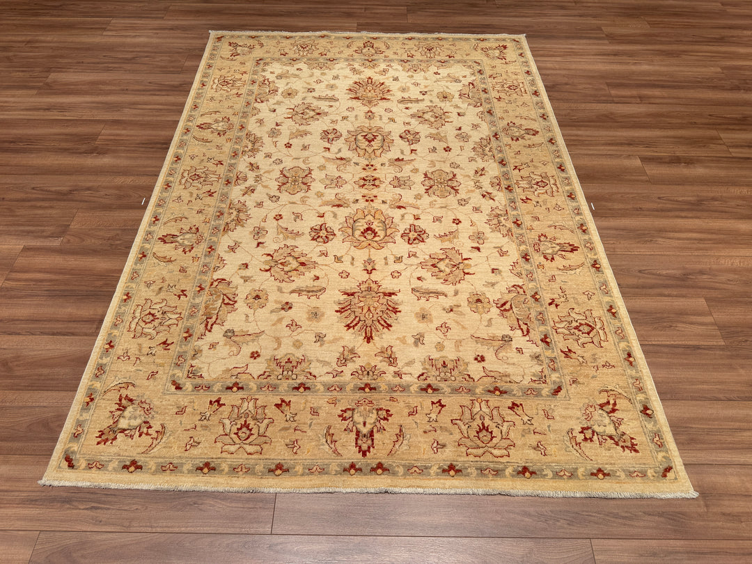 Uşak Original Hand Woven Pastel Vegetable Dyed Wool Carpet 171x243 4.16 Square Meters - 6x8 ft