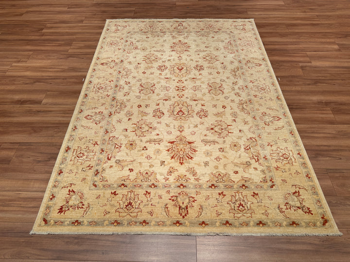 Uşak Original Hand Woven Pastel Vegetable Dyed Wool Carpet 171x243 4.16 Square Meters - 6x8 ft