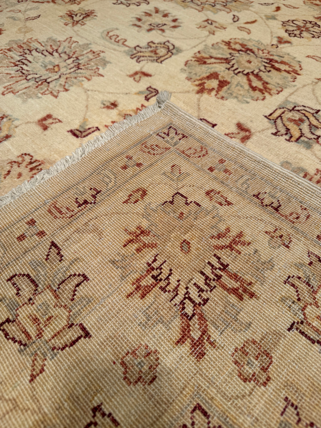 Uşak Original Hand Woven Pastel Vegetable Dyed Wool Carpet 165x249 4.11 Square Meters - 6x8 ft