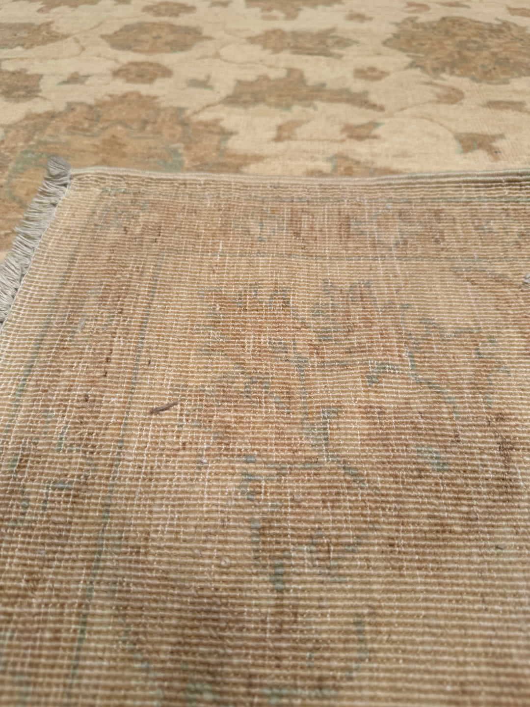 Uşak Original Hand Woven Pastel Vegetable Dyed Wool Carpet 171x225 3.85 Square Meters - 6x8 ft