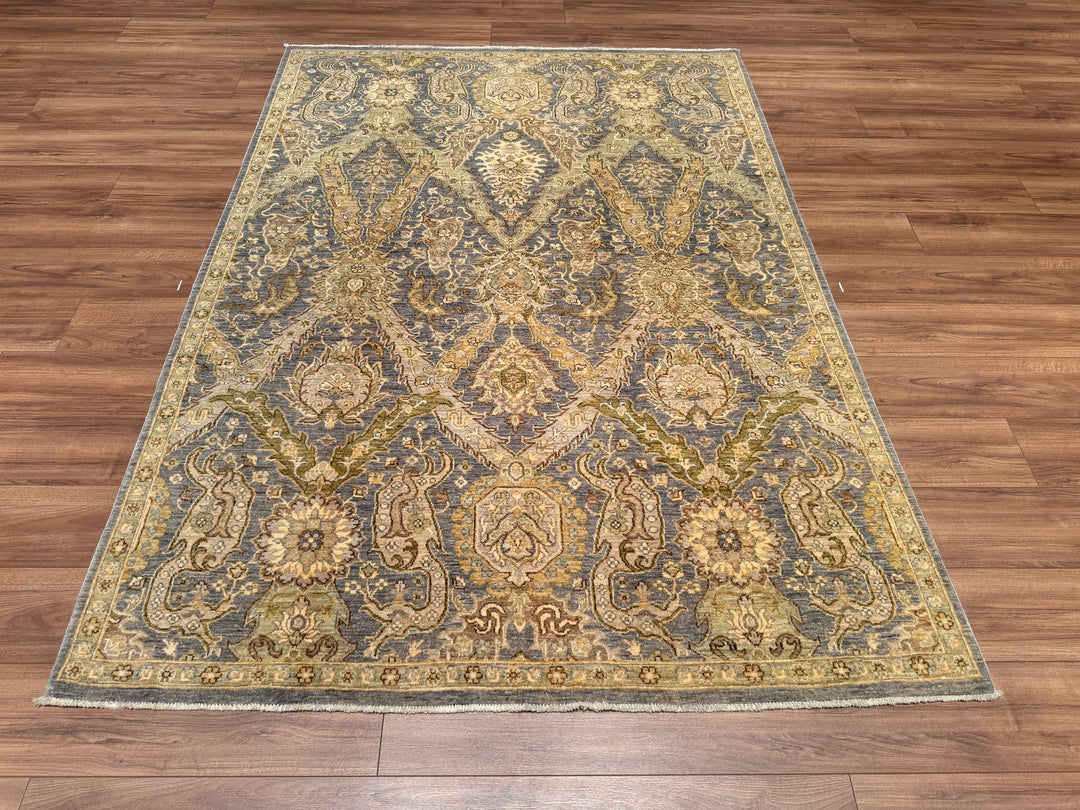 Uşak Original Hand Woven Gray Cream Vegetable Dyed Wool Carpet 167x236 3.94 Square Meters - 6x8 ft