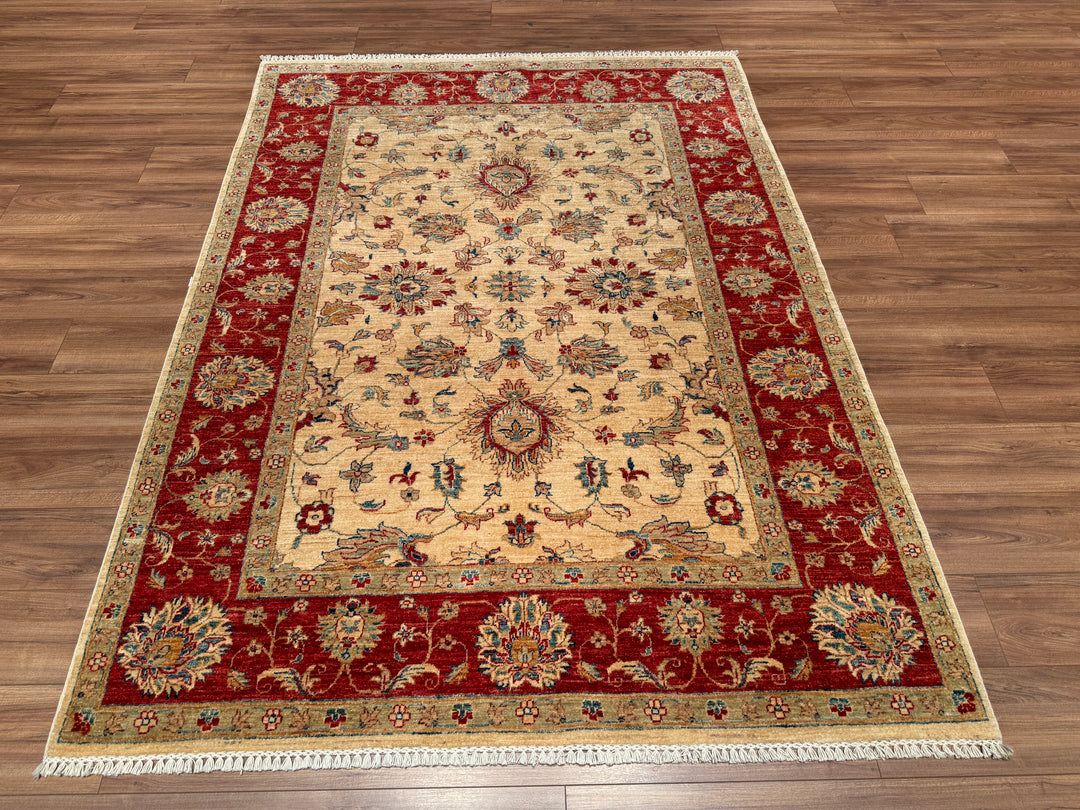 Uşak Orjinal El Dokuması Kırmızı Krem Kök Boya Yün Halı 175x239 4.18 Metrekare - 6x8 ft