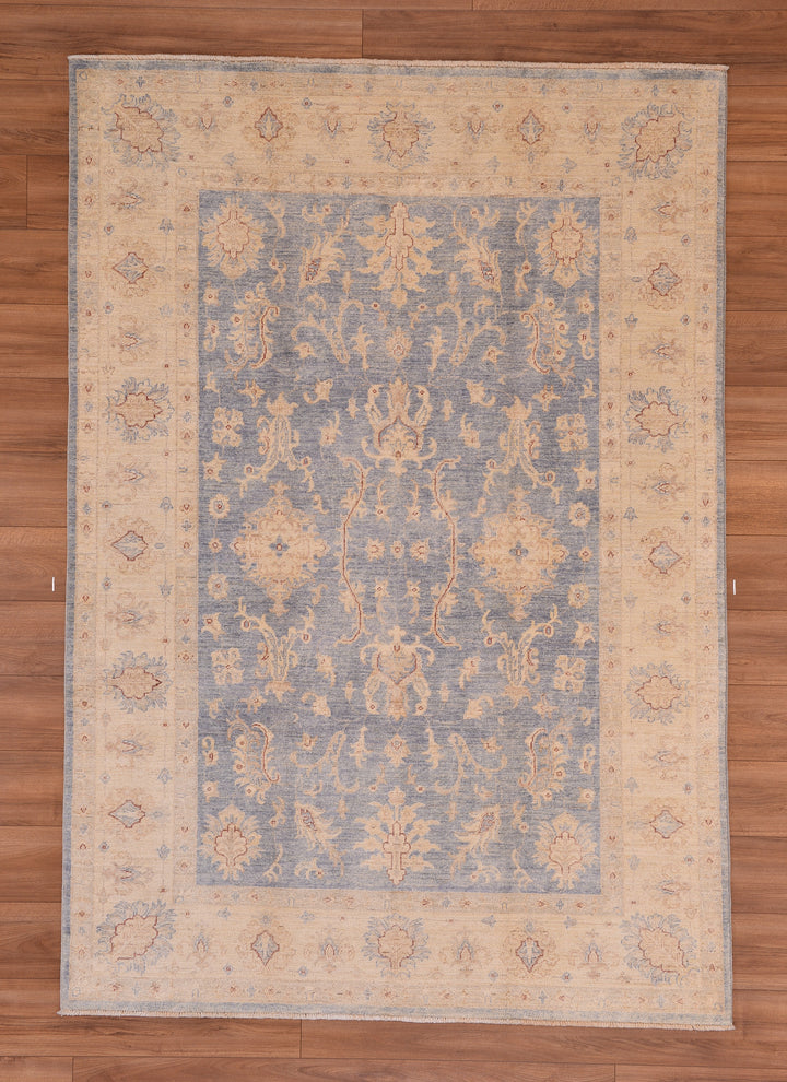 Uşak Original Hand Woven Gray Cream Vegetable Dyed Wool Carpet 170x245 4.17 Square Meters - 6x8 ft