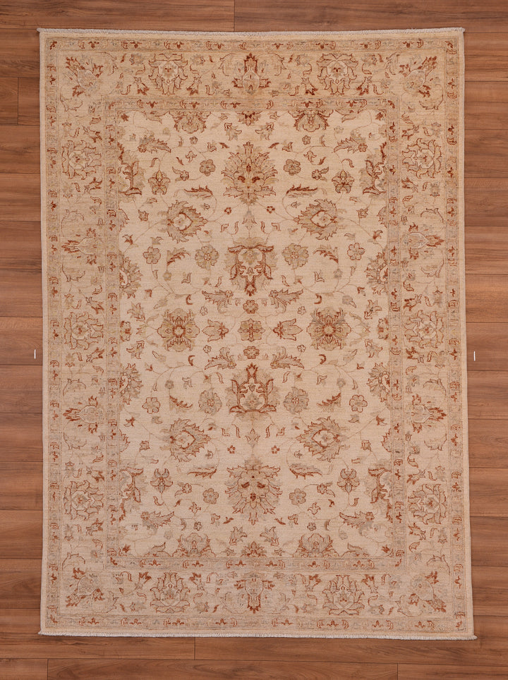 Uşak Original Hand Woven Pastel Vegetable Dyed Wool Carpet 169x239 4.04 Square Meters - 6x8 ft