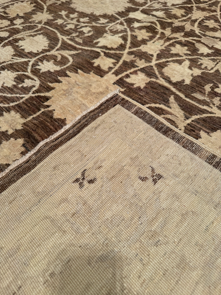 Uşak Original Hand Woven Cream Brown Vegetable Dyed Wool Carpet 191x259 4.95 Square Meters - 6x8 ft