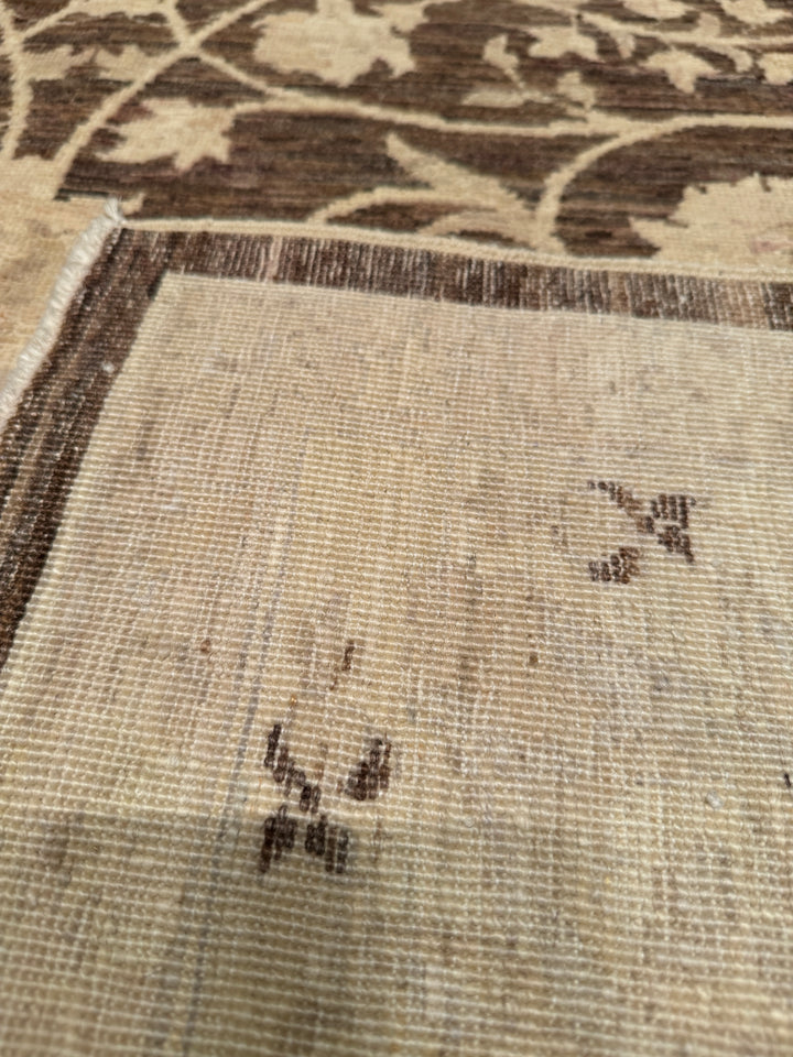 Uşak Original Hand Woven Cream Brown Vegetable Dyed Wool Carpet 191x259 4.95 Square Meters - 6x8 ft