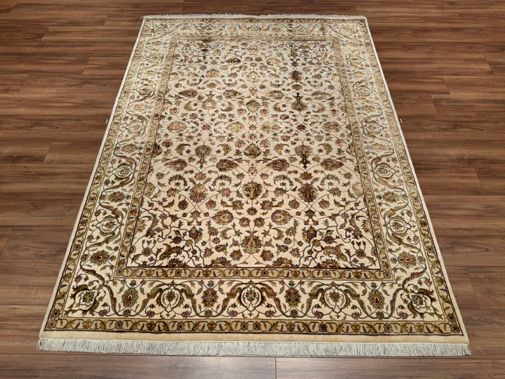 Hint Uşağı Orjinal El Dokuması Bej Yün Bambu Halı 172x237 4.08 Metrekare - 5x8 ft