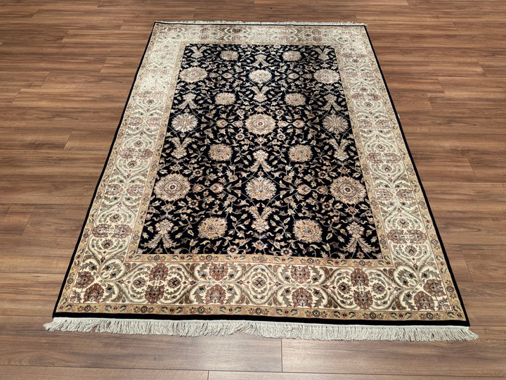 Hint Uşağı Orjinal El Dokuması Siyah Krem Yün Bambu Halı 176x242 4.26 Metrekare - 5x8 ft