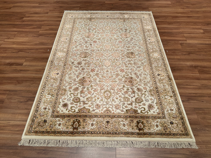 Hint Uşağı Orjinal El Dokuması Bej Yün Bambu Halı 167x241 4.02 Metrekare - 5x8 ft