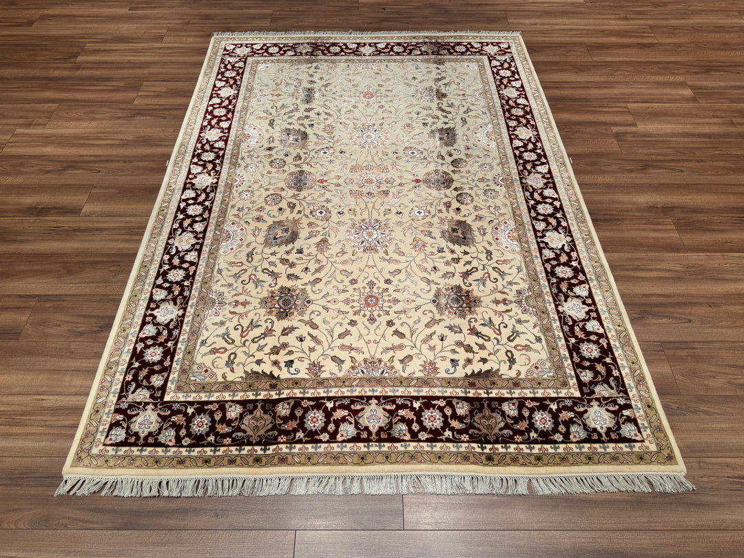 Hint Uşağı Orjinal El Dokuması Kırmızı Krem Yün Bambu Halı 174x243 4.23 Metrekare - 5x8 ft