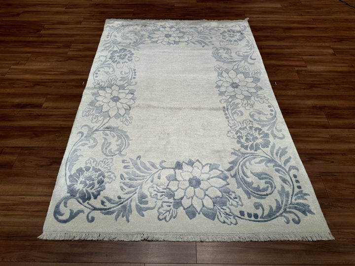 Damask Desenli Orjinal El Dokuması Beyaz Bambu Halı 171x242 4.14 Metrekare - 5x8 ft