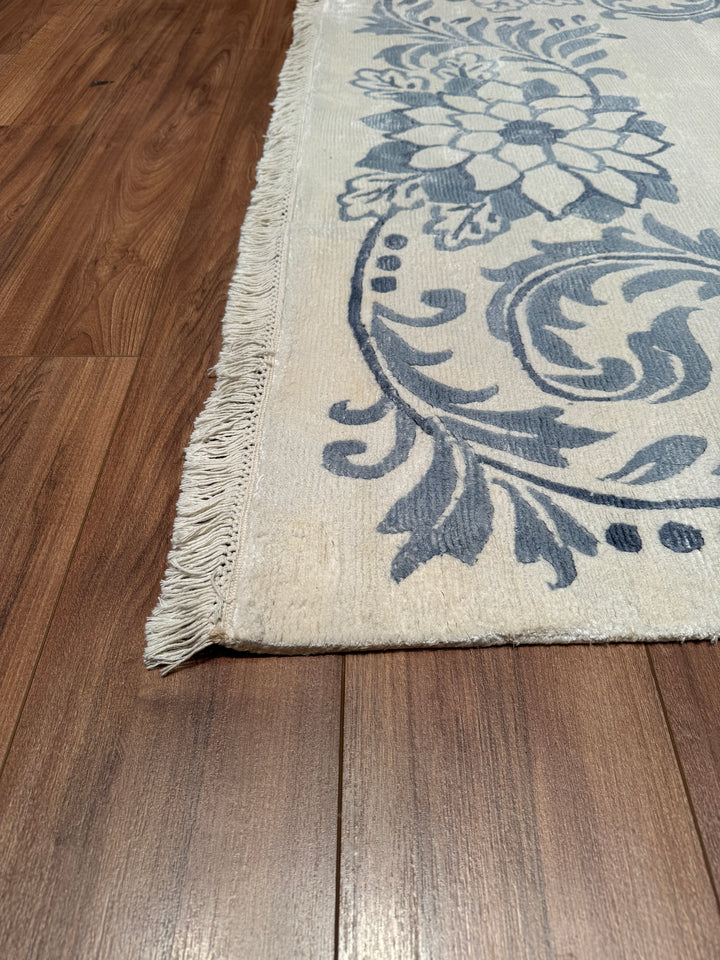 Original Hand Woven White Bamboo Carpet with Damask Pattern 171x242 4.14 Square Meters - 5x8 ft