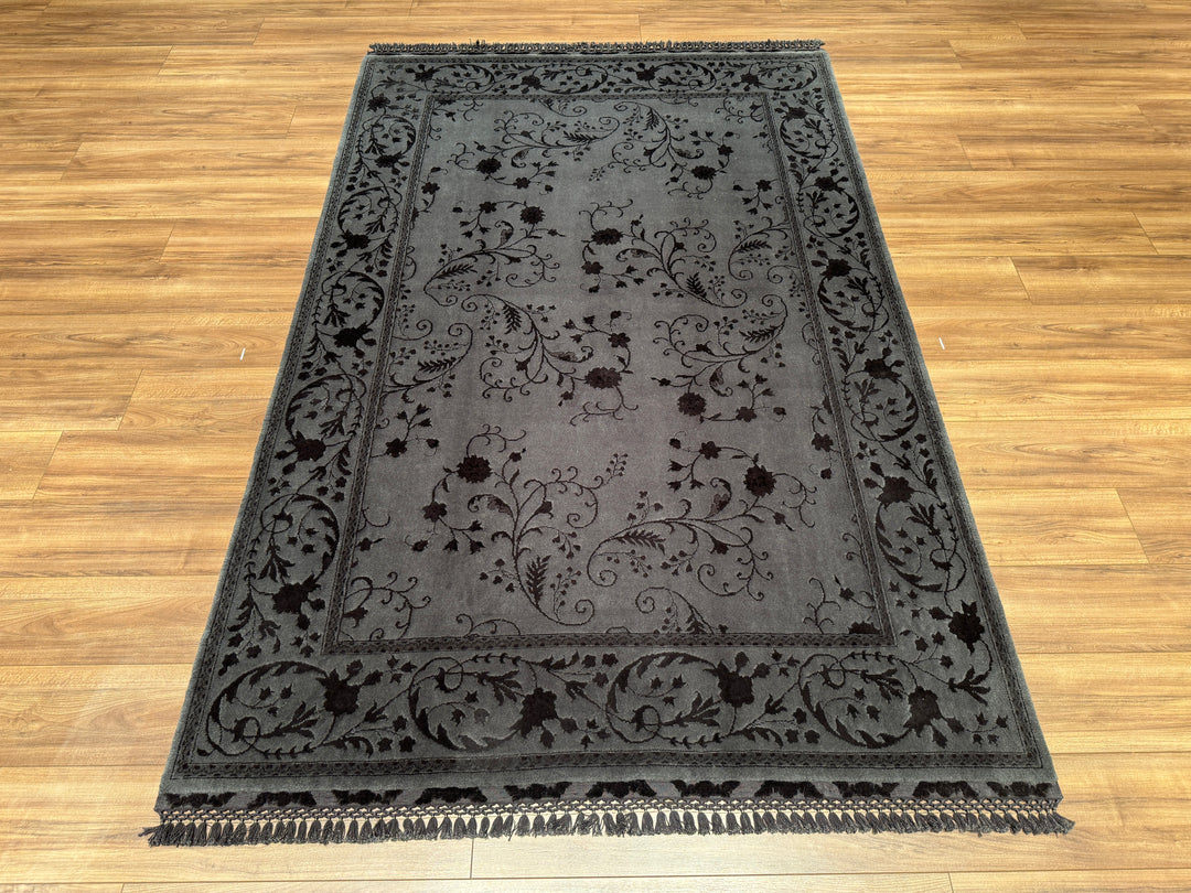 Privat Original Hand Woven Black Wool Silk Carpet 161x245 3.94 Square Meters - 5x8 ft