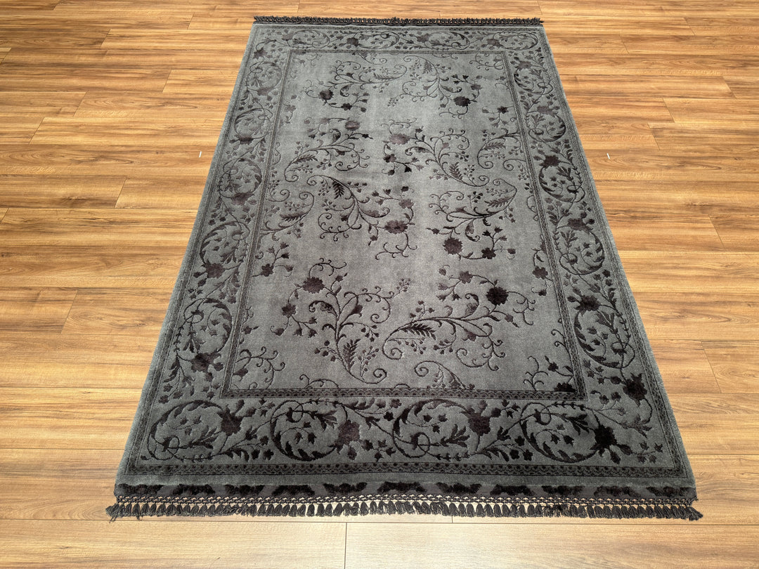 Privat Original Hand Woven Black Wool Silk Carpet 161x245 3.94 Square Meters - 5x8 ft