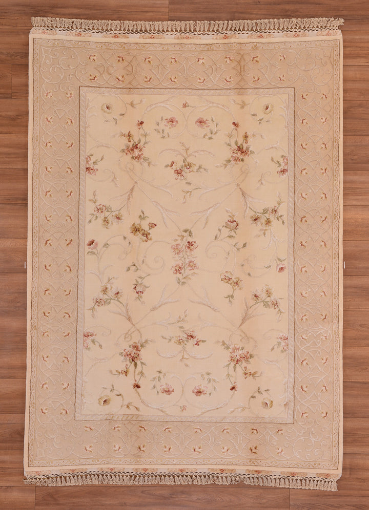 Privat Original Hand Woven Cream Wool Silk Carpet 174x234 4.07 Square Meters - 5x8 ft