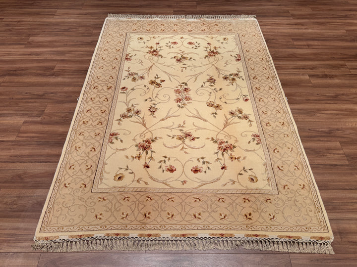 Privat Original Hand Woven Cream Wool Silk Carpet 174x234 4.07 Square Meters - 5x8 ft