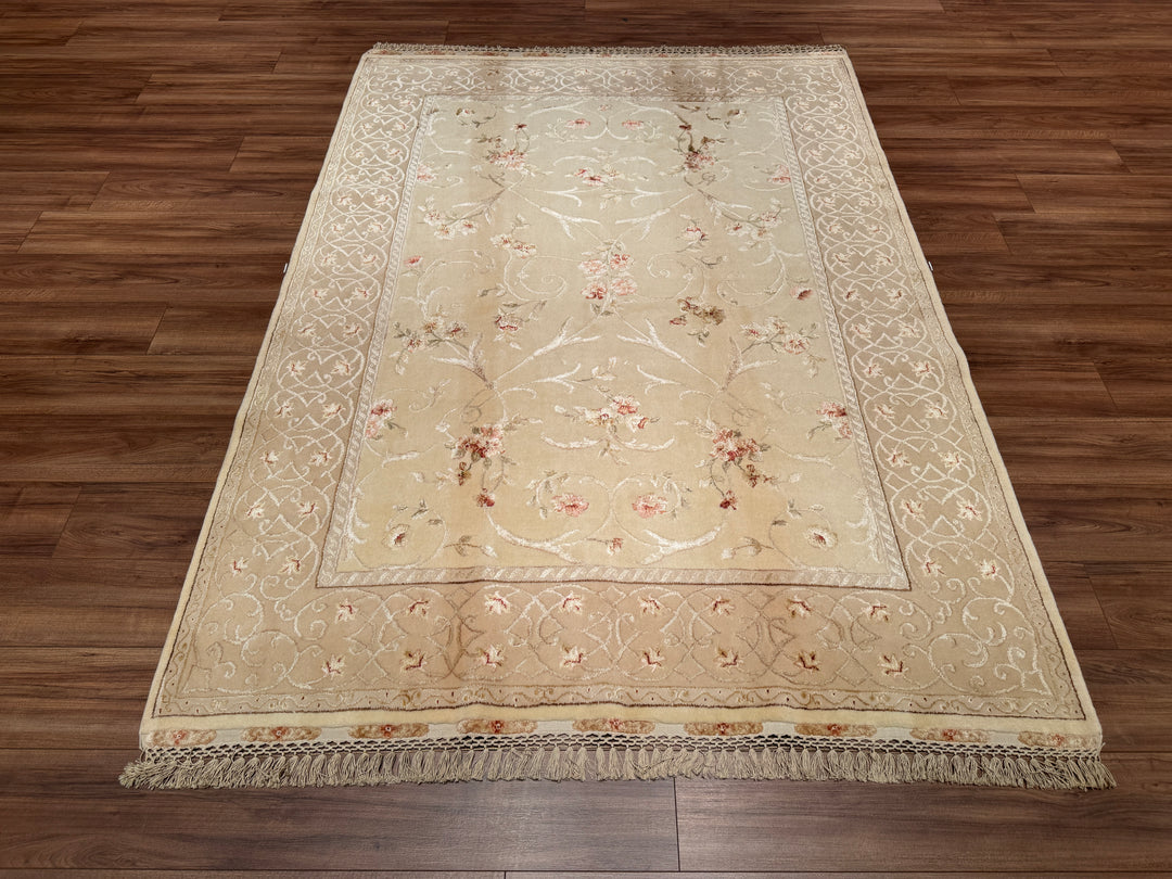 Privat Original Hand Woven Cream Wool Silk Carpet 174x234 4.07 Square Meters - 5x8 ft