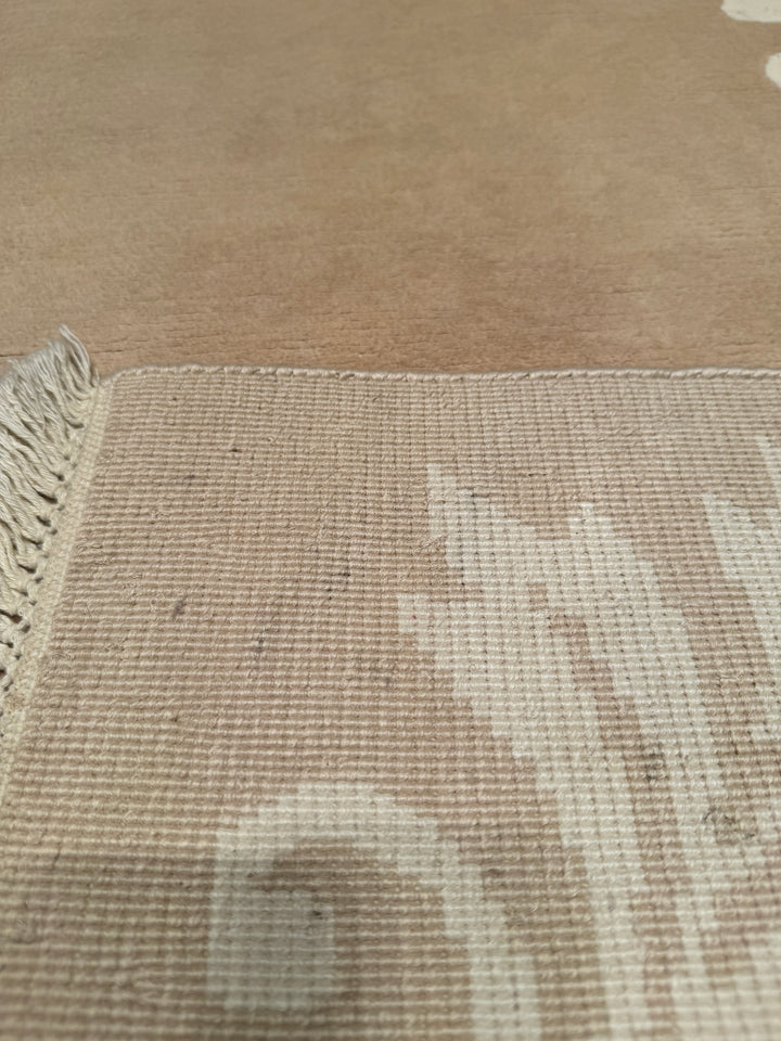 Original Hand Woven Cream Bamboo Carpet with Damask Pattern 168x238 3.99 Square Meters - 5x8 ft