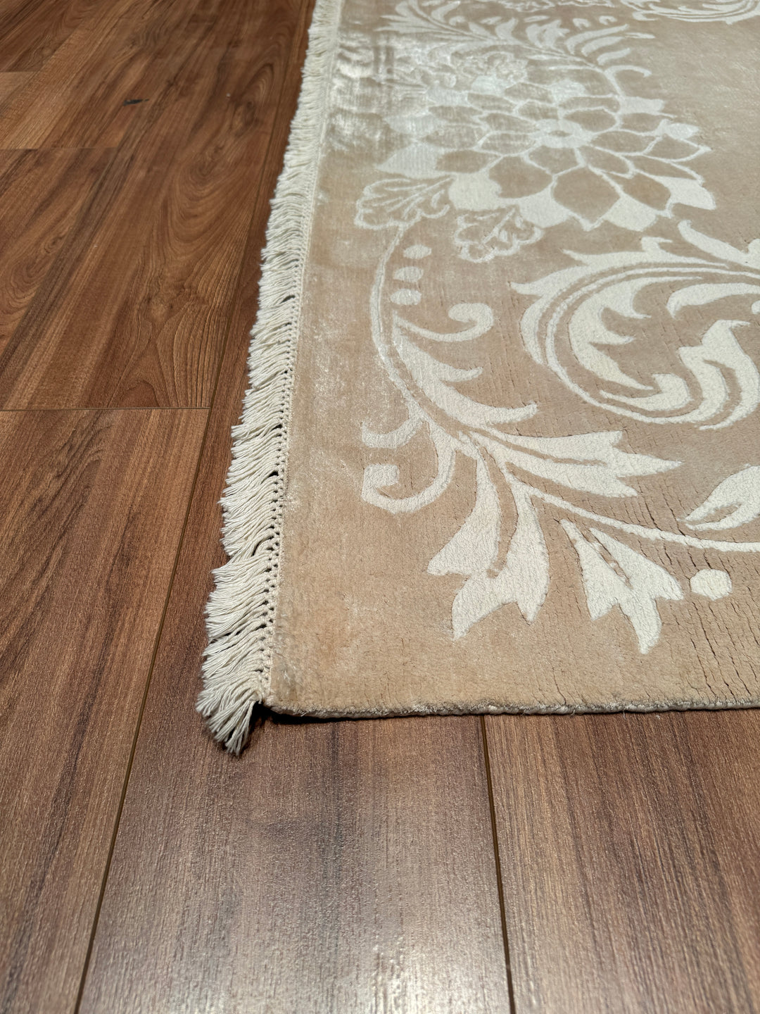 Original Hand Woven Cream Bamboo Carpet with Damask Pattern 168x238 3.99 Square Meters - 5x8 ft