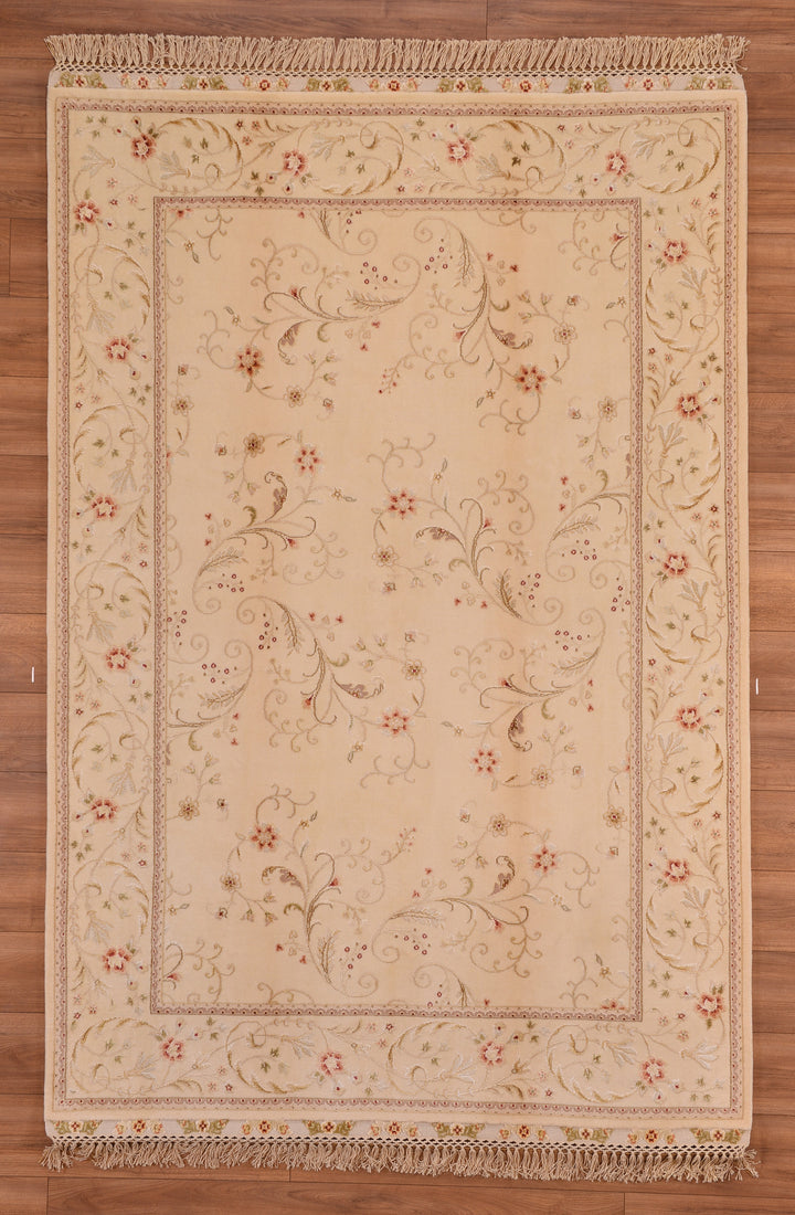 Privat Original Hand Woven Cream Wool Silk Carpet 170x248 4.22 Square Meters - 5x8 ft