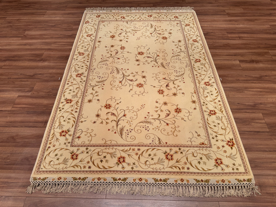 Privat Original Hand Woven Cream Wool Silk Carpet 170x248 4.22 Square Meters - 5x8 ft