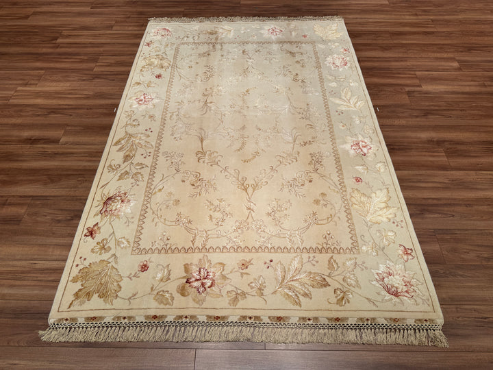 Privat Original Hand Woven Cream Wool Silk Carpet 171x250 4.28 Square Meters - 5x8 ft