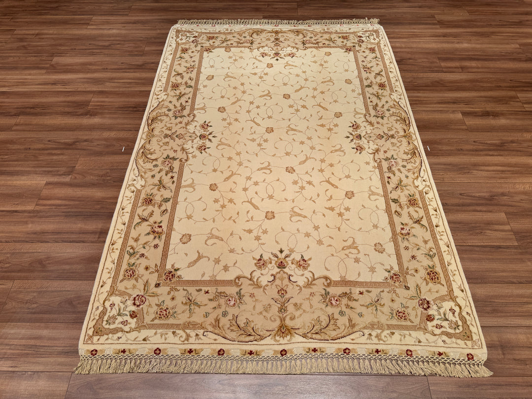 Privat Original Hand Woven Cream Wool Silk Carpet 166x241 4 Square Meters - 5x8 ft