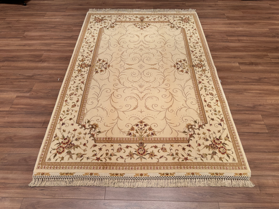 Privat Original Hand Woven Cream Wool Silk Carpet 168x249 4.18 Square Meters - 5x8 ft