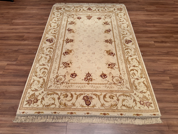 Privat Original Hand Woven Cream Wool Silk Carpet 171x249 4.26 Square Meters - 5x8 ft