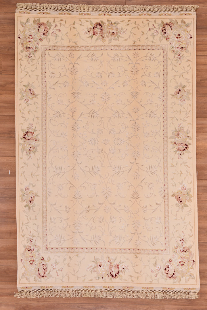 Privat Original Hand Woven Cream Wool Silk Carpet 170x253 4.30 Square Meters - 5x8 ft