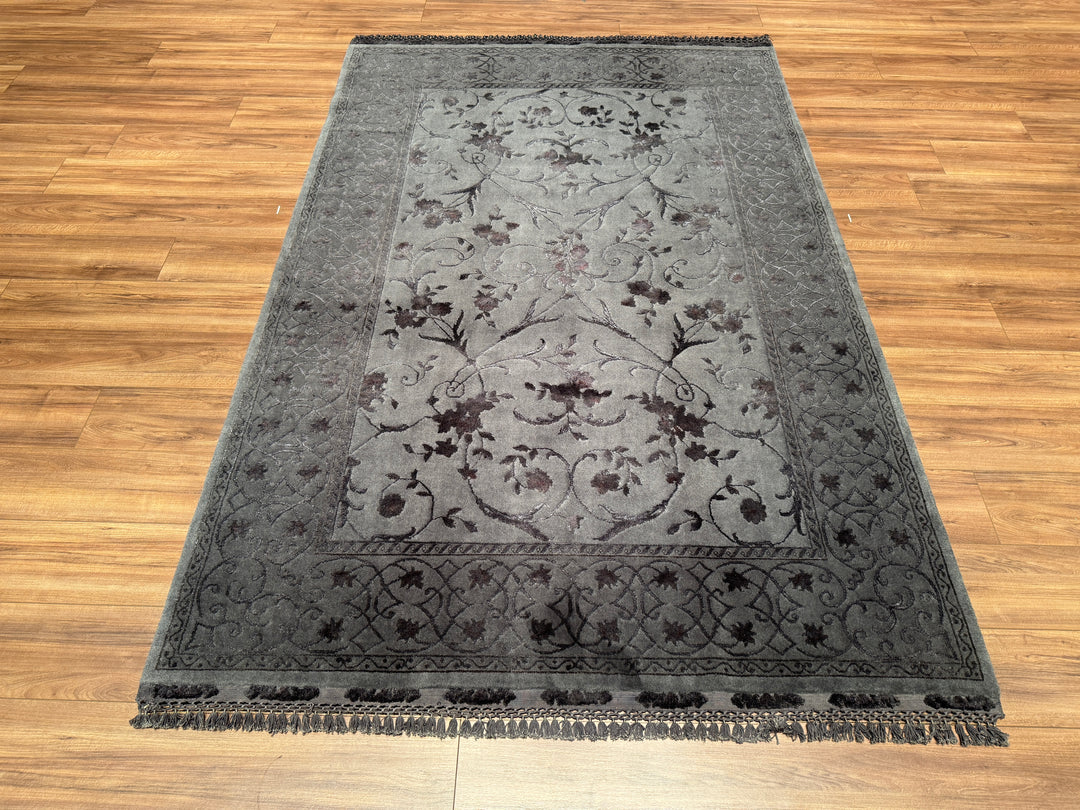 Privat Original Hand Woven Black Wool Silk Carpet 167x246 6.33 Square Meters - 5x8 ft