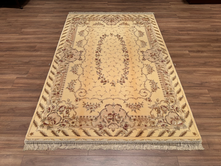 Privat Original Hand Woven Pastel Wool Silk Carpet 169x248 4.19 Square Meters - 5x8 ft