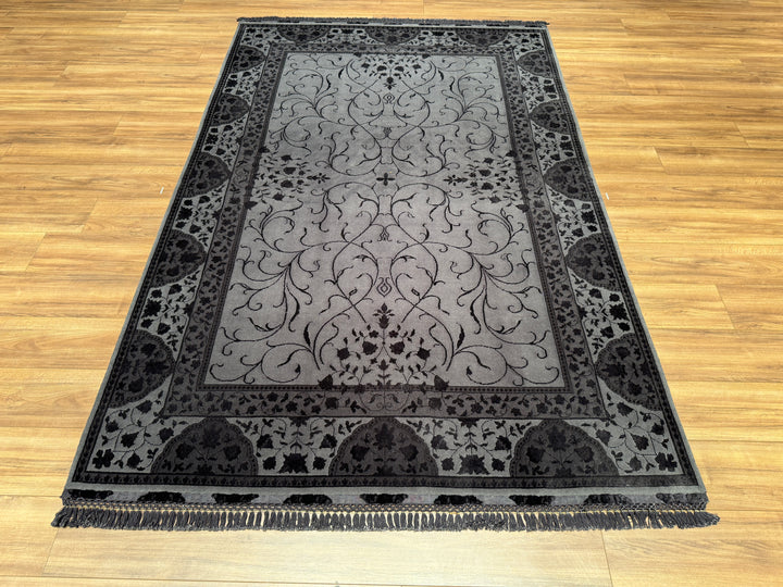 Privat Original Hand Woven Black Wool Silk Carpet 169x253 4.28 Square Meters - 5x8 ft