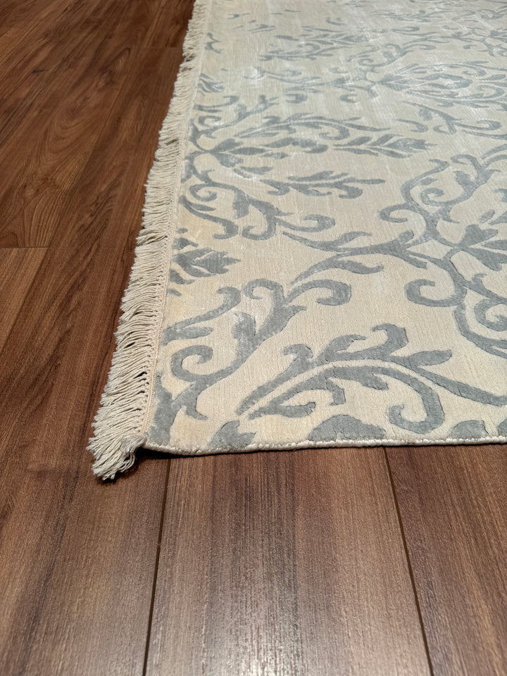 Original Hand Woven White Bamboo Carpet with Damask Pattern 169x243 4.11 Square Meters - 5x8 ft